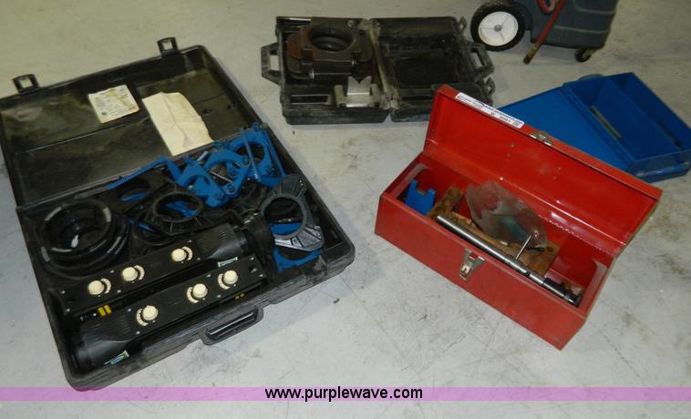 image for item W9061 Assorted tools