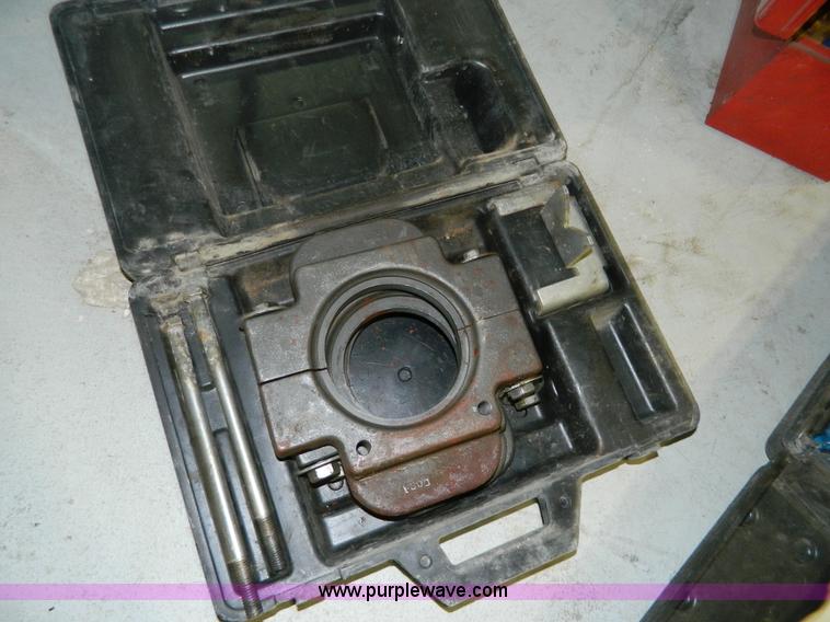 image for item W9061 Assorted tools