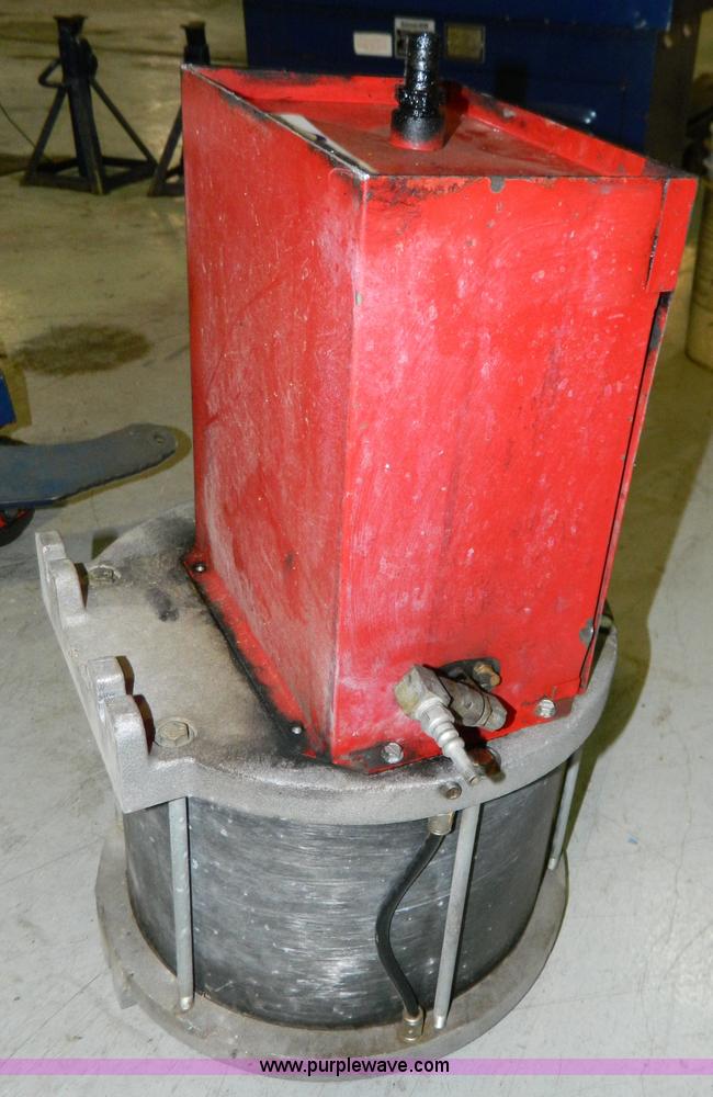 image for item W9062 Air oil filter crusher