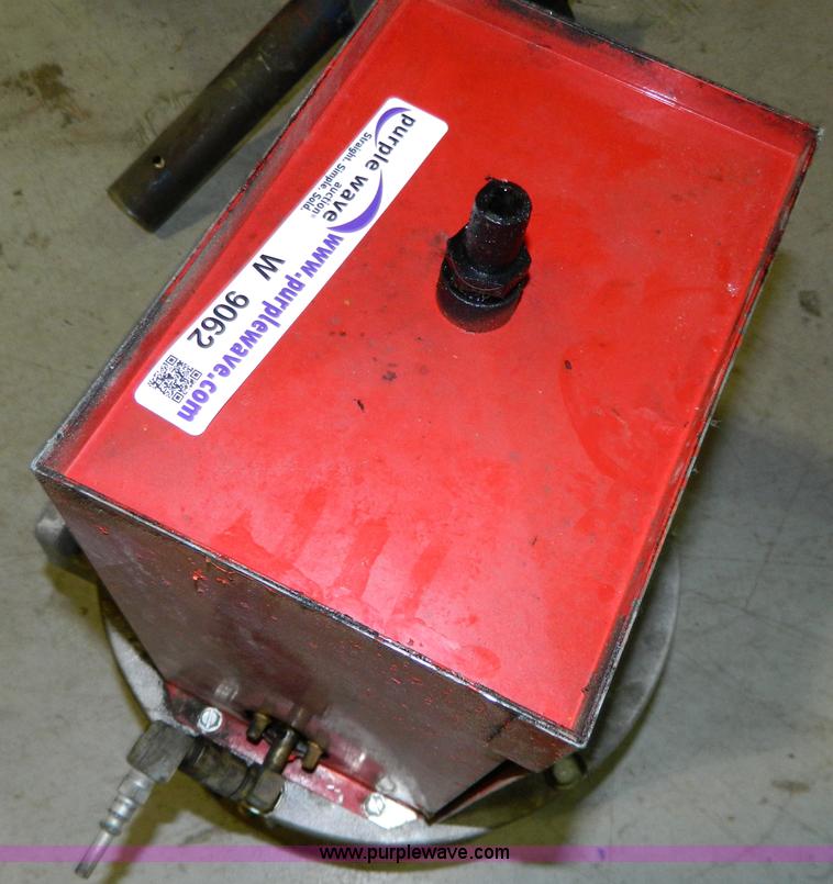 image for item W9062 Air oil filter crusher