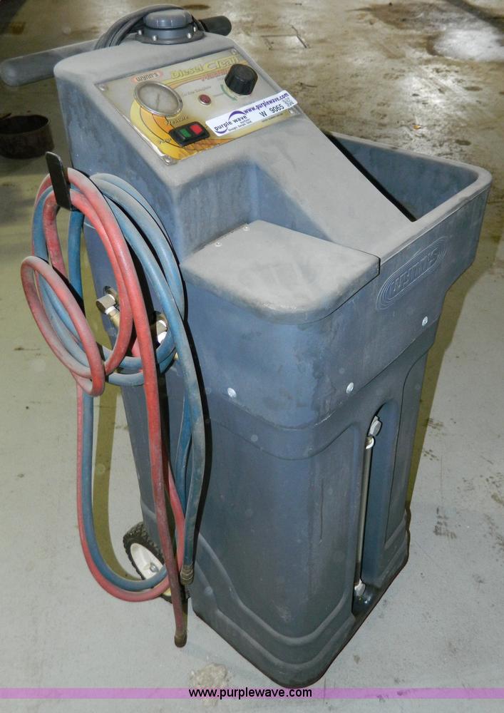image for item W9065 Wynn's diesel clean machine