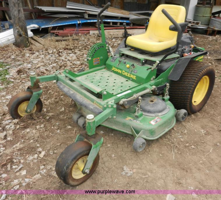 image for item X9590 John Deere 717 Z-trac ZTR lawn mower