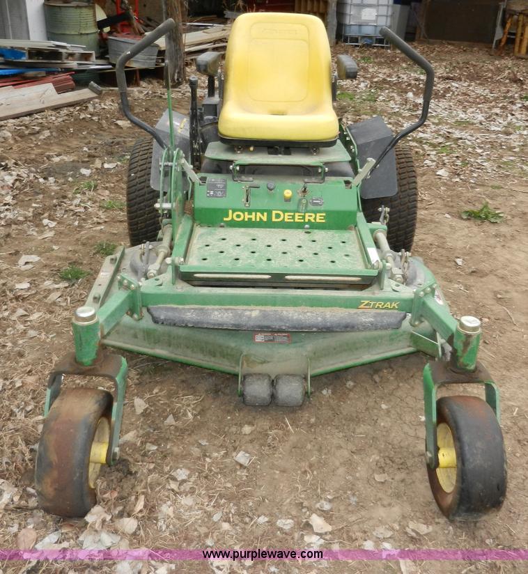 image for item X9590 John Deere 717 Z-trac ZTR lawn mower
