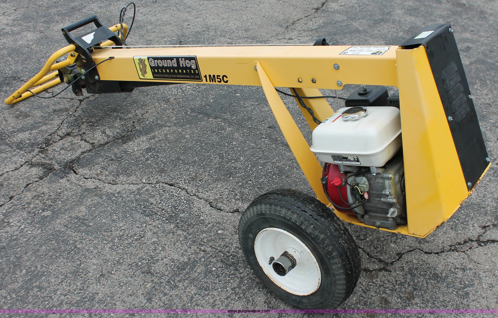 Groundhog 1M5C post hole digger in Paola, KS Item AH9177 sold