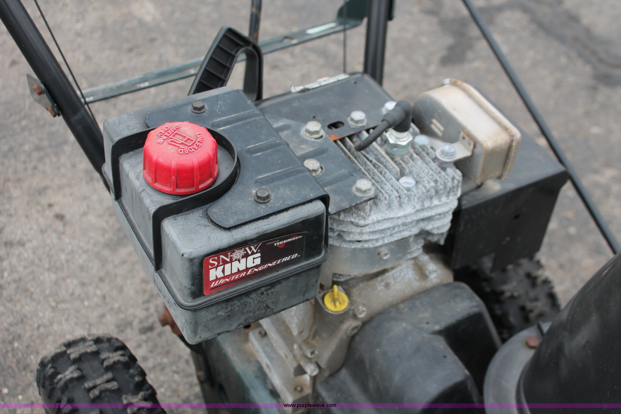 MTD Yard Machines snow blower Item AH9182 selling at SOLD! May 1 Midwest Auction Purple Wave