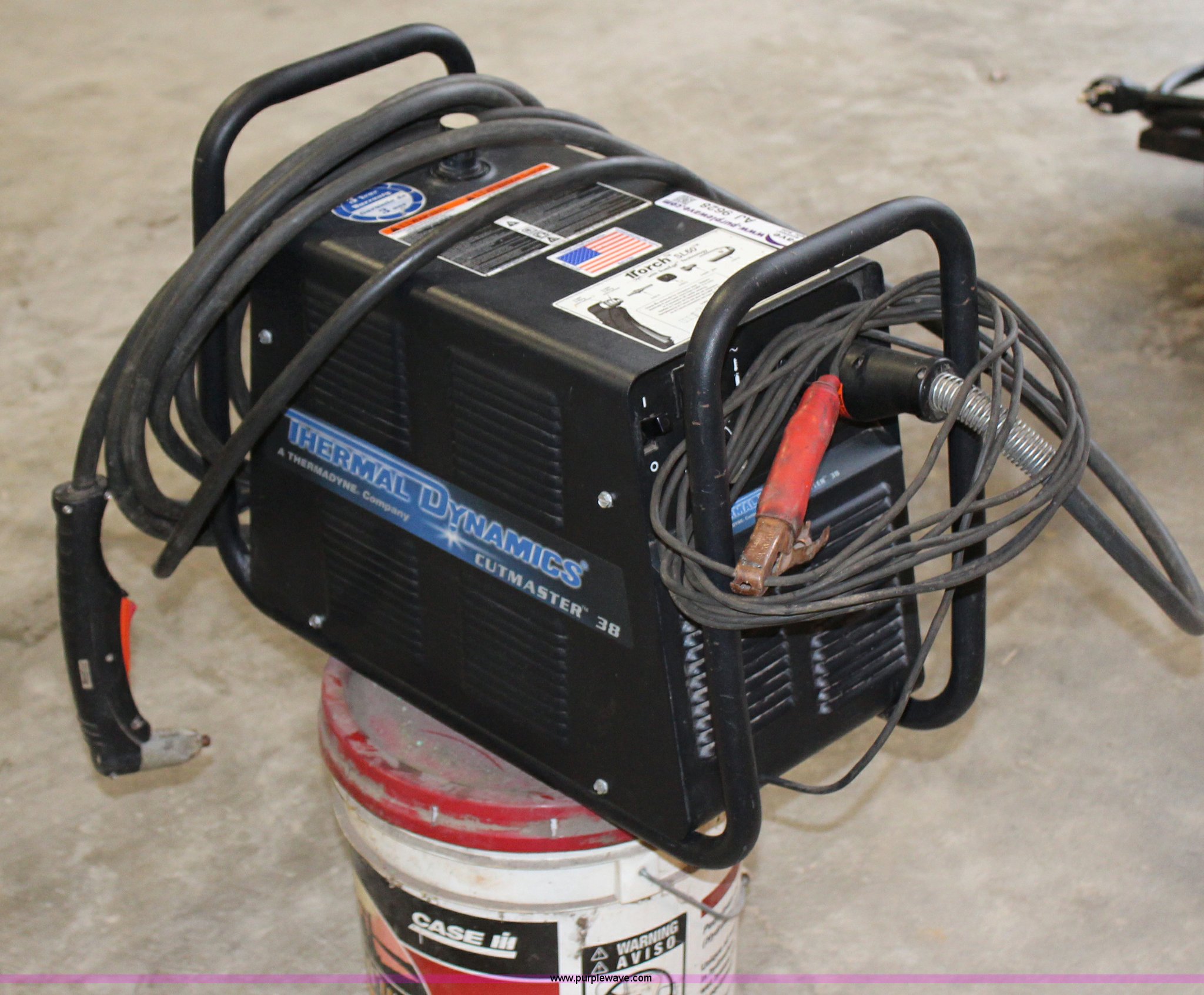 Thermal Dynamics Cutmaster 38 plasma cutter in Topeka, KS Item AJ9628