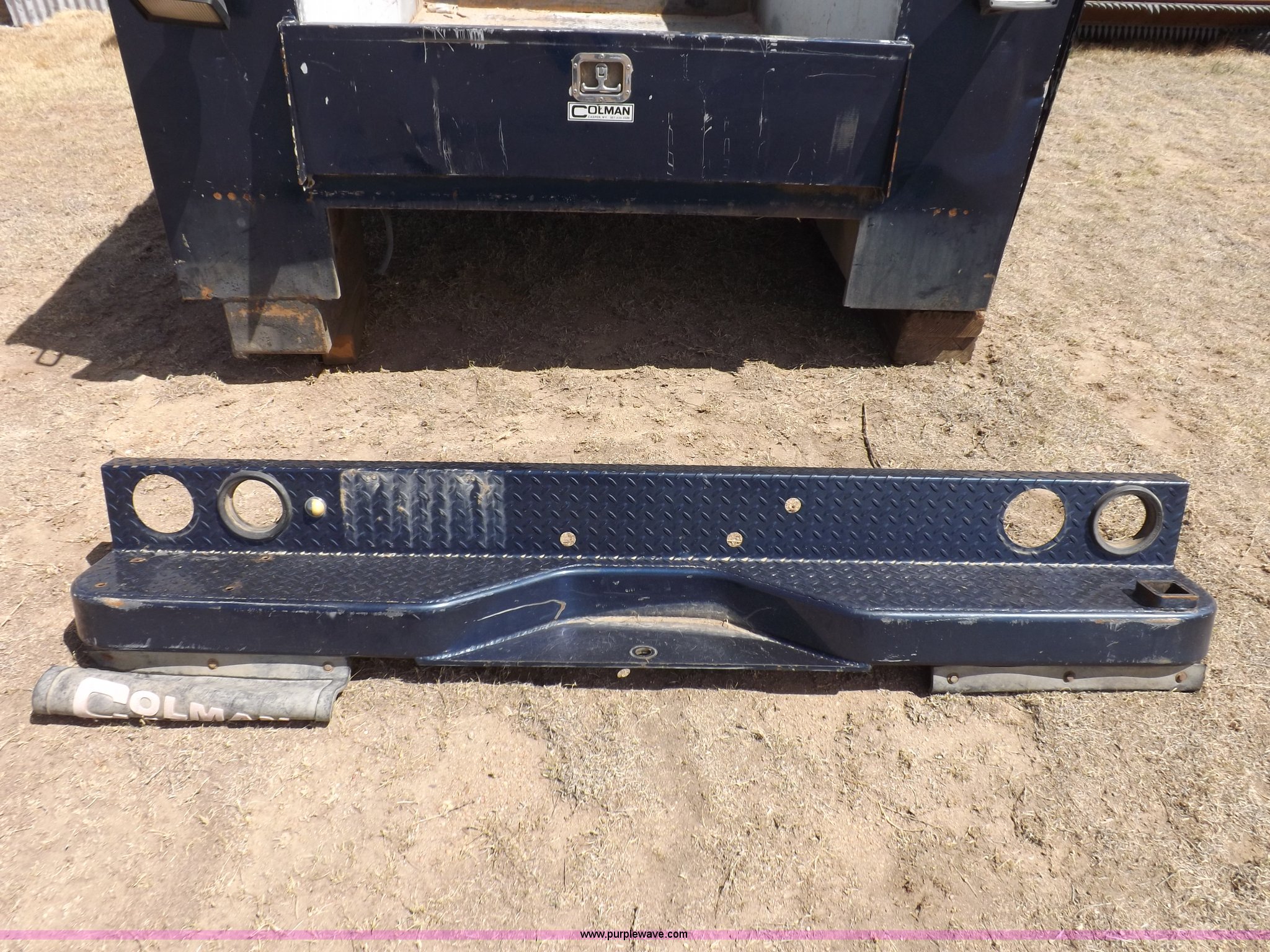 Harbor utility truck bed in Ulysses, KS Item F8746 sold Purple Wave
