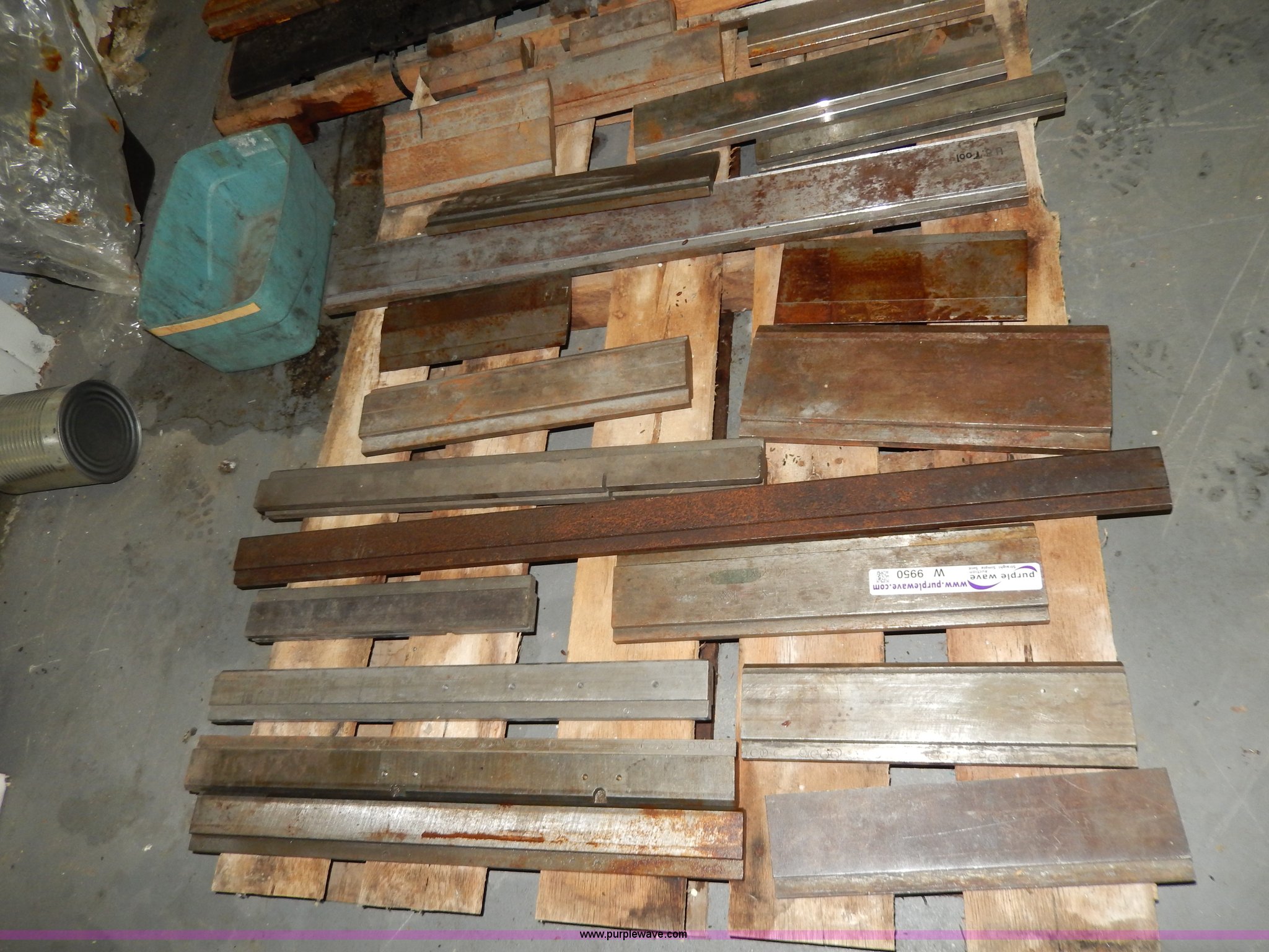 Assorted press and forming tooling in Clay Center, KS Item W9950 sold