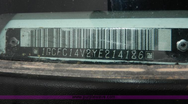 image for item A3950 2000 Chevrolet Silverado 1500 LS pickup truck