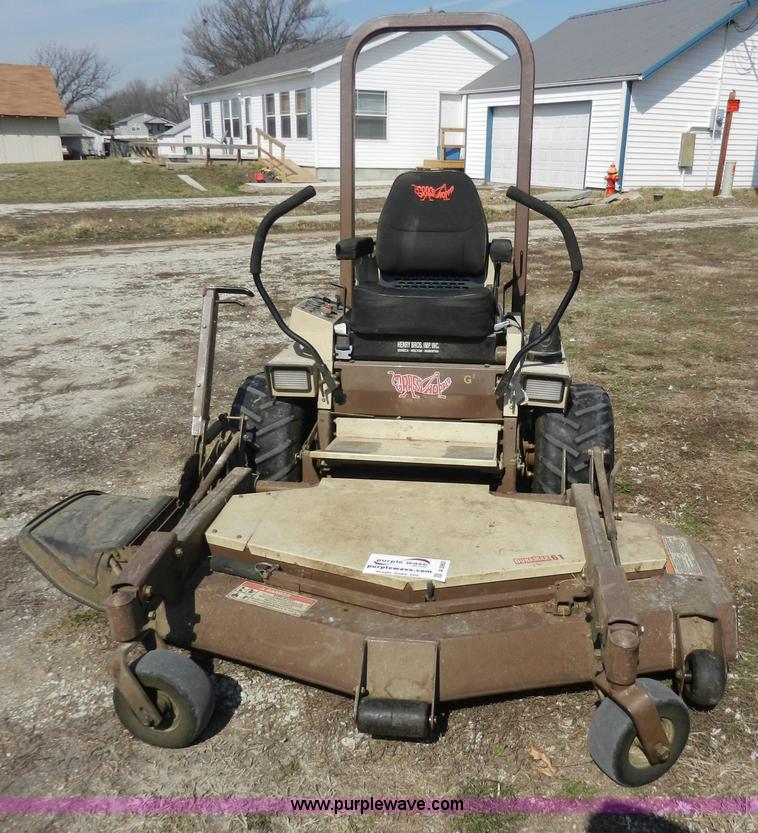 image for item A3960 Grasshopper 729 ZTR lawn mower