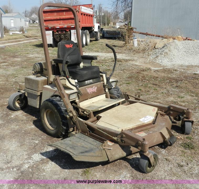 image for item A3960 Grasshopper 729 ZTR lawn mower