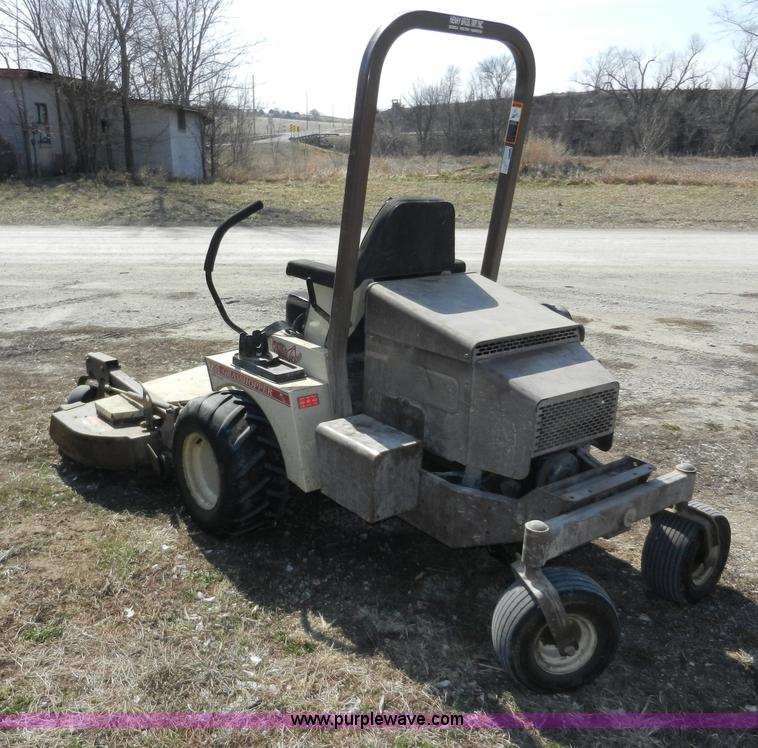 image for item A3960 Grasshopper 729 ZTR lawn mower