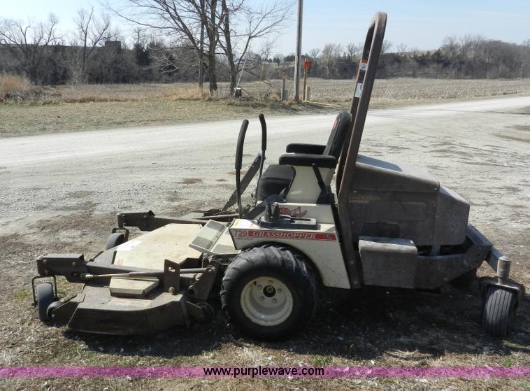 image for item A3960 Grasshopper 729 ZTR lawn mower
