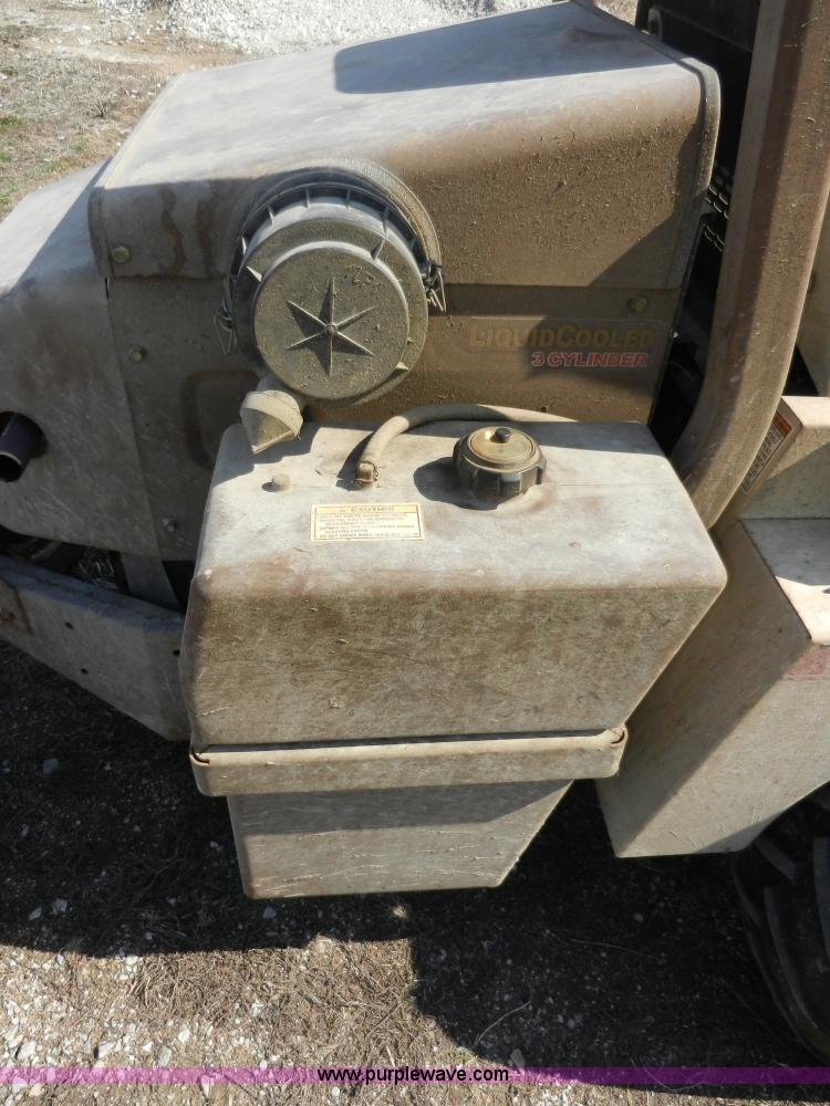 image for item A3960 Grasshopper 729 ZTR lawn mower