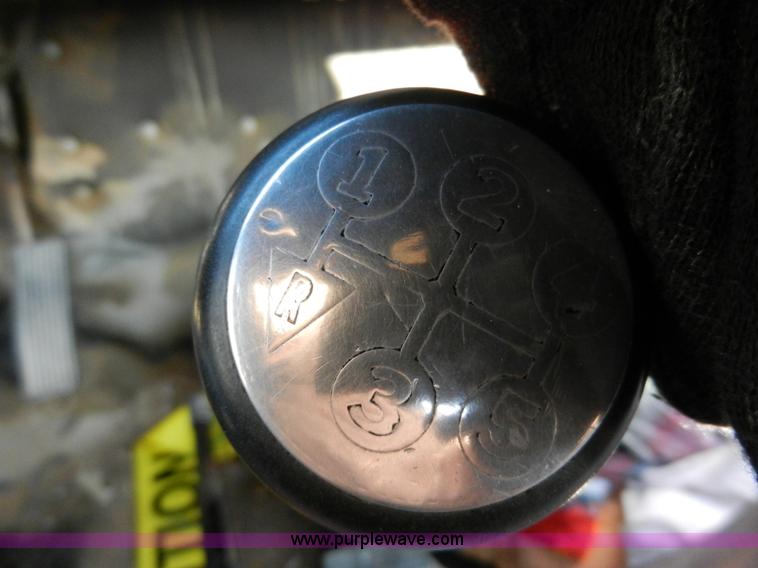 image for item A5003 1979 International 1824 telescopic crane truck