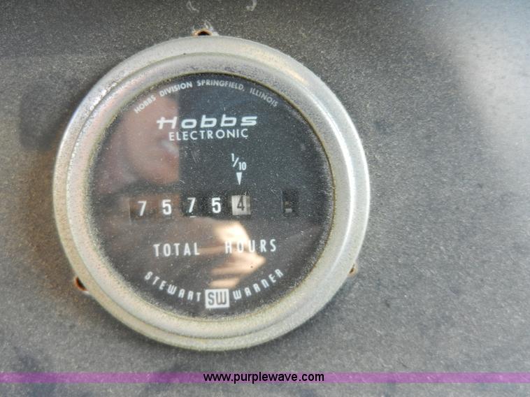 image for item A5003 1979 International 1824 telescopic crane truck