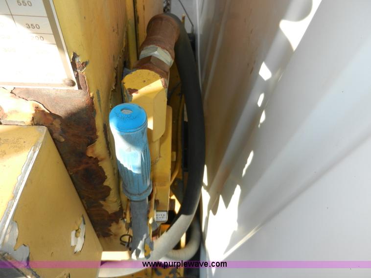 image for item A5003 1979 International 1824 telescopic crane truck