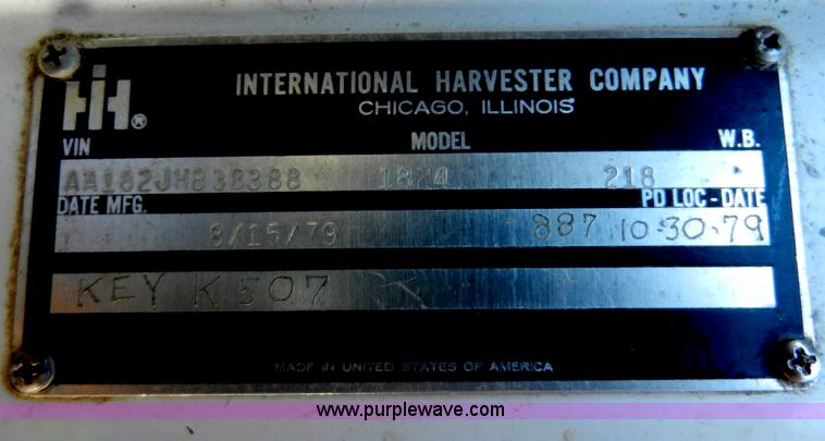 image for item A5003 1979 International 1824 telescopic crane truck