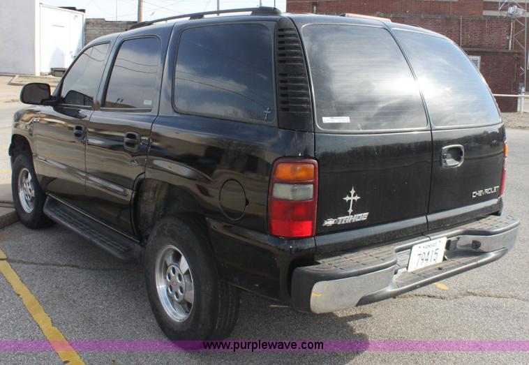 image for item AA9064 2003 Chevrolet Tahoe SUV