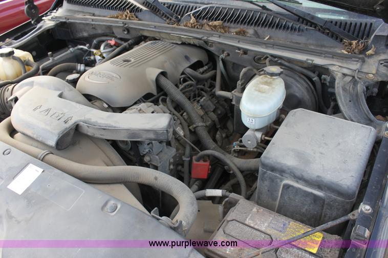 image for item AA9064 2003 Chevrolet Tahoe SUV