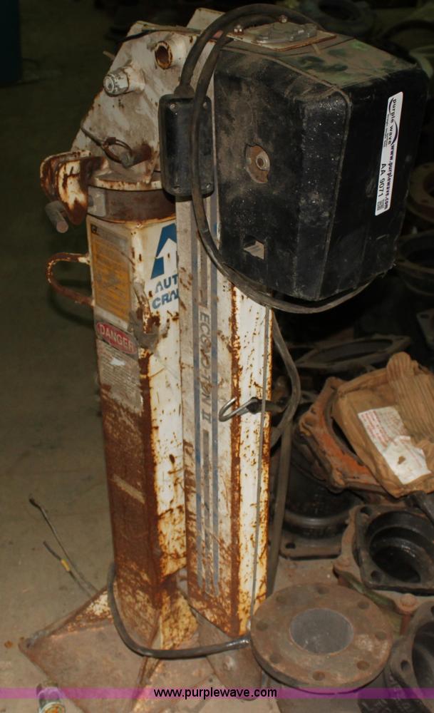 image for item AA9071 Auto Crane Econo-Ton II crane