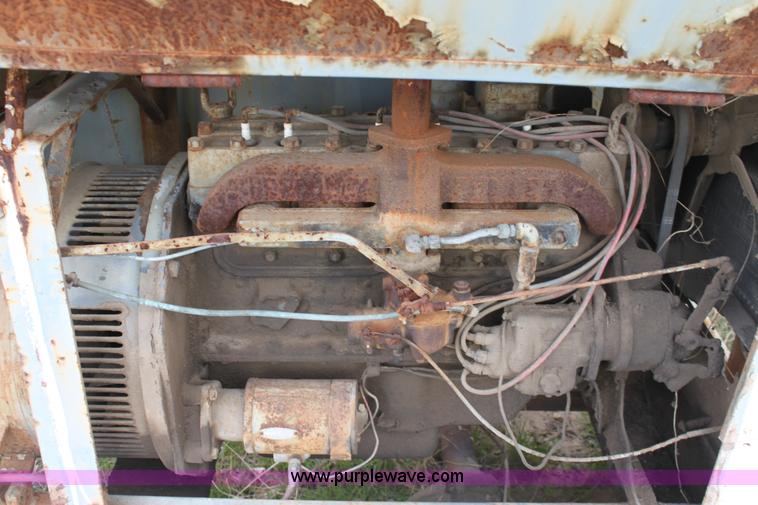 image for item AA9072 Lincoln Electric SAE300 arc welder