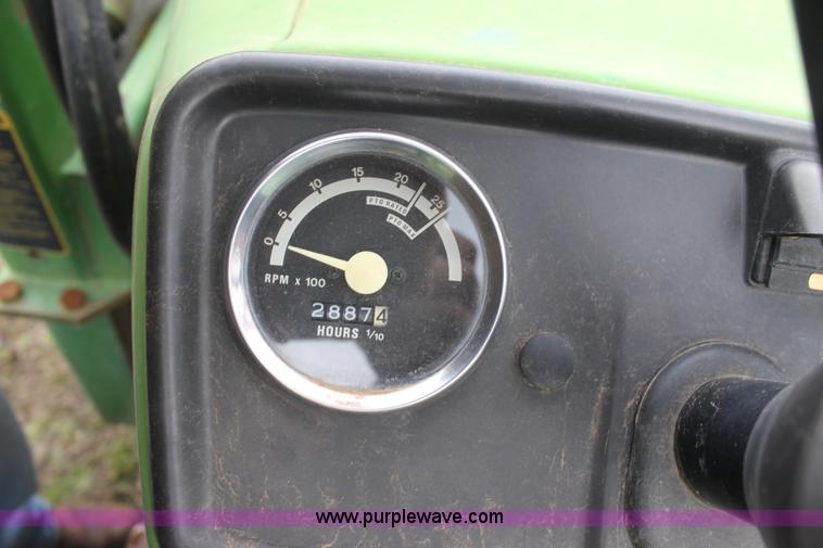 image for item AA9074 John Deere 950 MFWD tractor