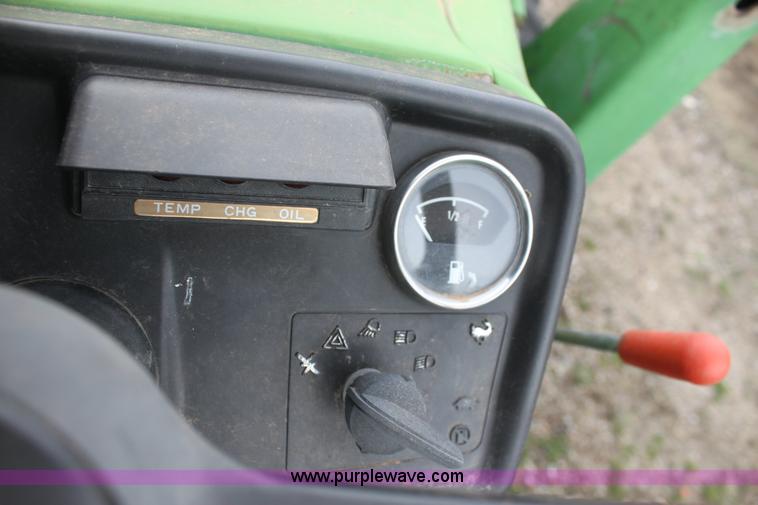 image for item AA9074 John Deere 950 MFWD tractor