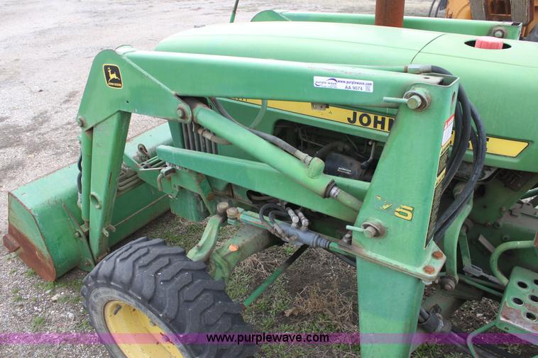 image for item AA9074 John Deere 950 MFWD tractor