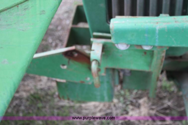 image for item AA9074 John Deere 950 MFWD tractor