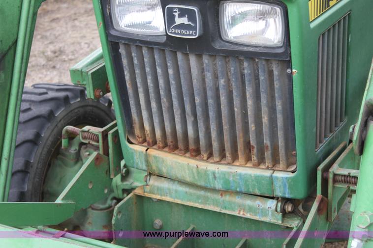 image for item AA9074 John Deere 950 MFWD tractor