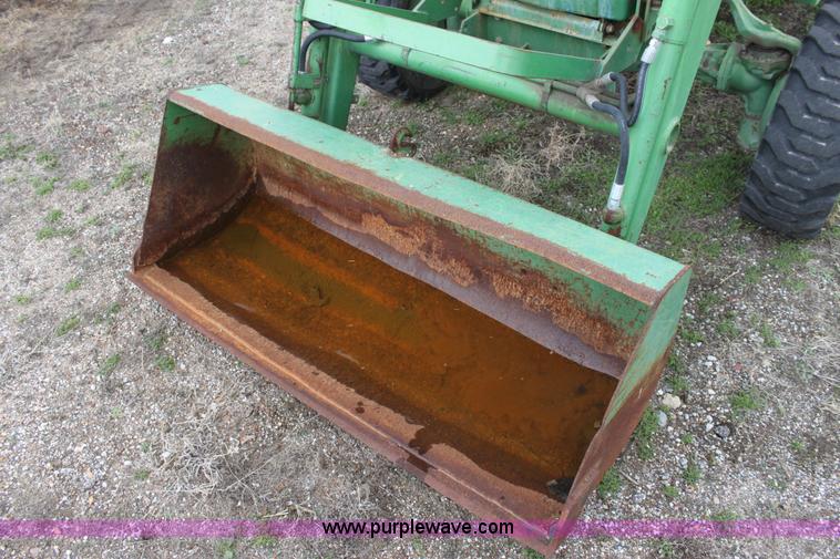 image for item AA9074 John Deere 950 MFWD tractor