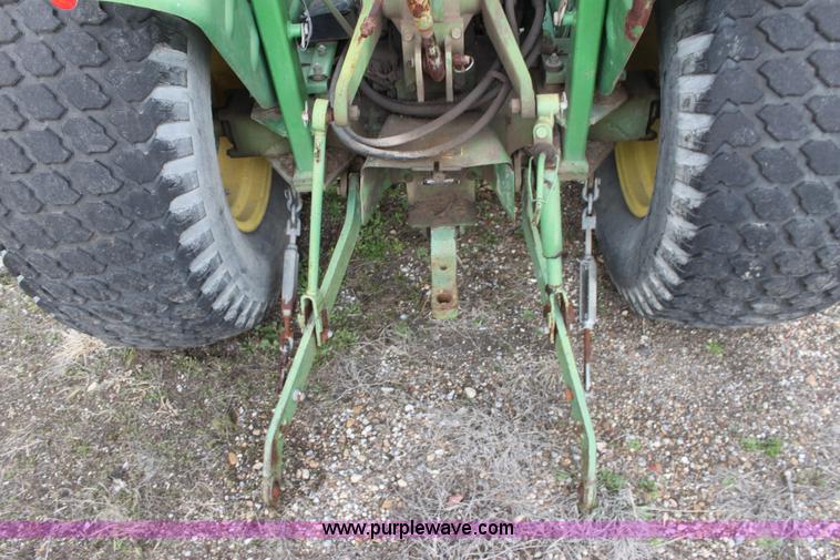 image for item AA9074 John Deere 950 MFWD tractor