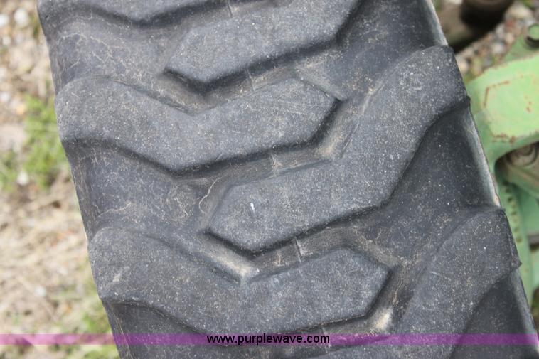 image for item AA9074 John Deere 950 MFWD tractor