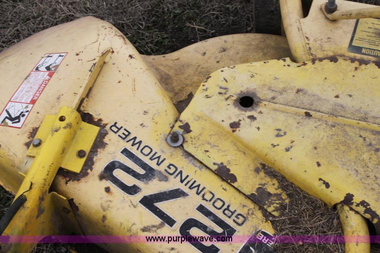 image for item AA9075 John Deere 277 grooming mower