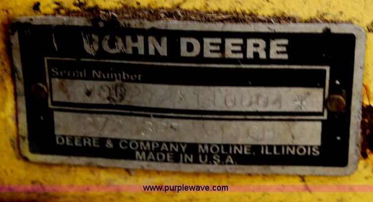 image for item AA9075 John Deere 277 grooming mower