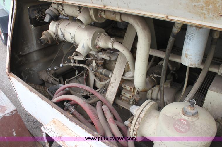 image for item AA9077 Ingersoll Rand P-100A-WW air compressor