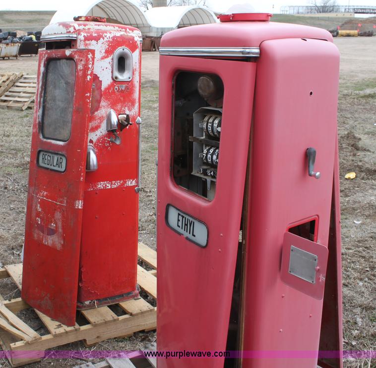 image for item AA9079 (2) Tokheim 39 gas pumps