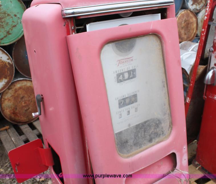 image for item AA9079 (2) Tokheim 39 gas pumps