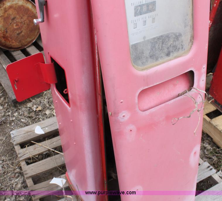 image for item AA9079 (2) Tokheim 39 gas pumps