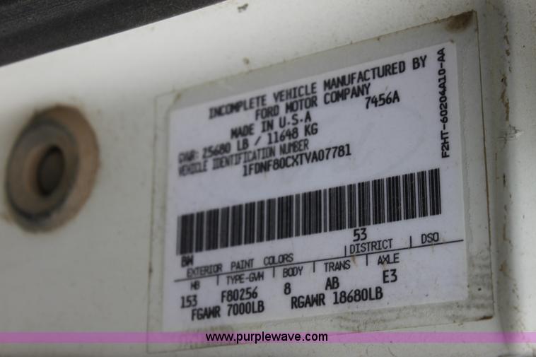 image for item AA9080 1996 Ford F800 dump truck