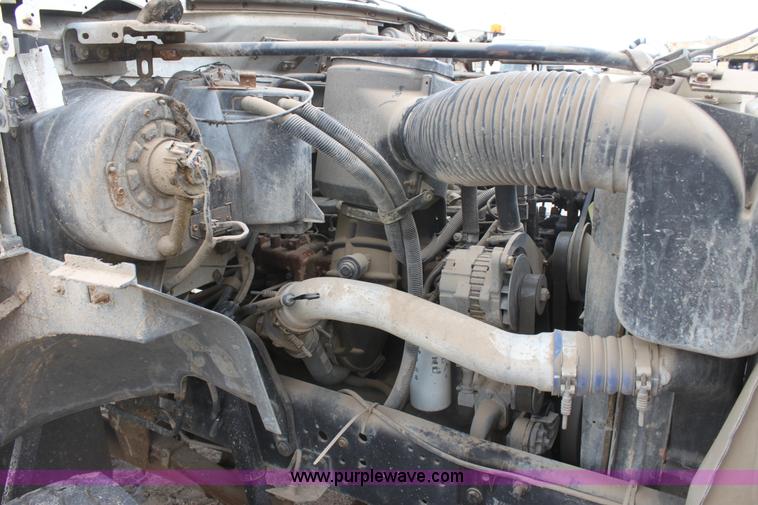 image for item AA9080 1996 Ford F800 dump truck