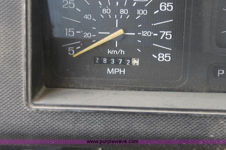 image for item AA9082 1980 Ford F250 Custom pickup truck