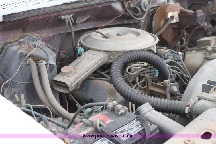 image for item AA9082 1980 Ford F250 Custom pickup truck