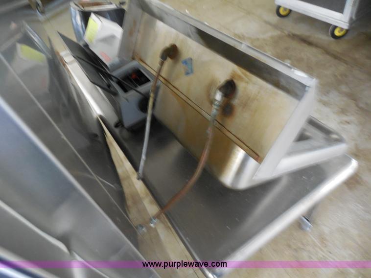 image for item AD9450 Swinter 8014S typewriter