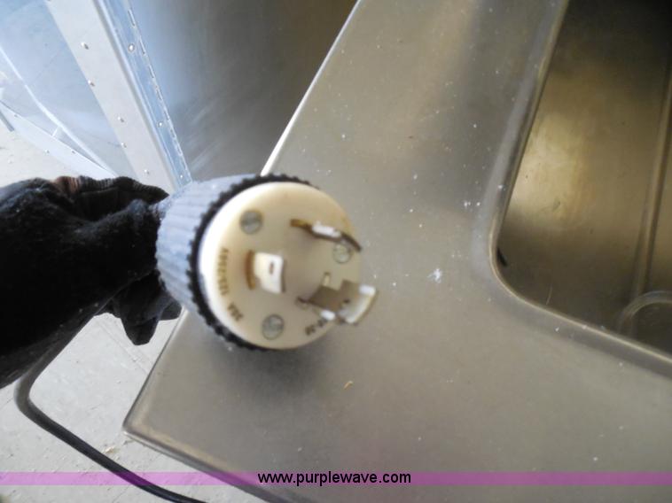 image for item AD9459 (2) Servco serving booths