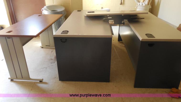 image for item AD9460 Office desks