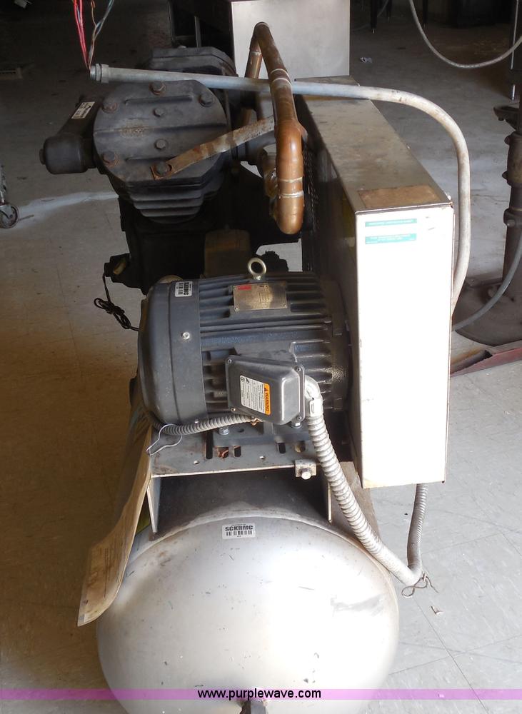 image for item AD9461 Ingersoll Rand T30 air compressor