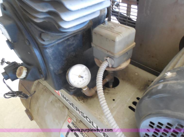 image for item AD9461 Ingersoll Rand T30 air compressor