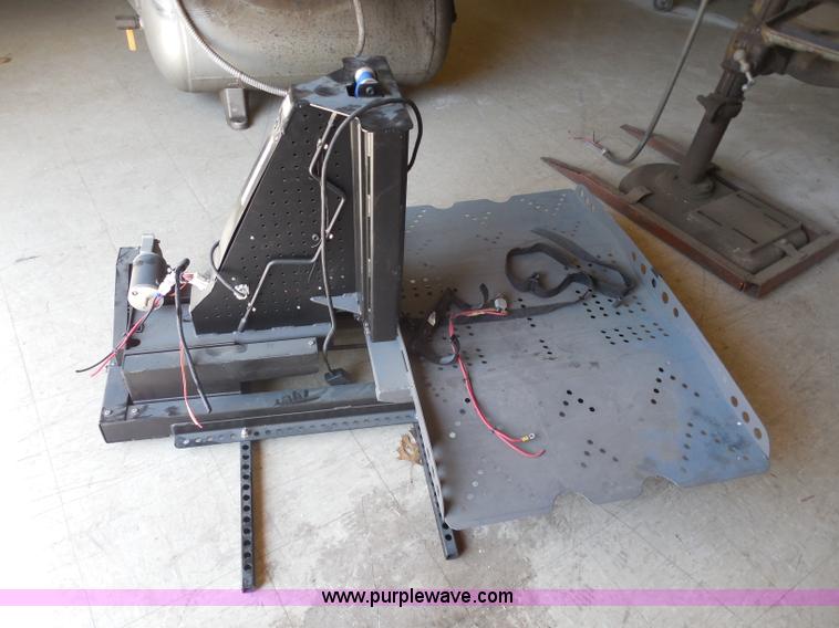 image for item AD9462 VMI Elite wheel chair lift